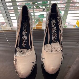 METAL MULISHA Women's Black and White Heels